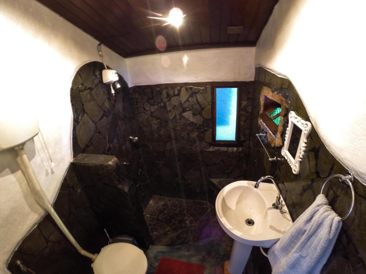 Ready Camp E Suites Da Cachoeira イーリャ・グランデ エクステリア 写真