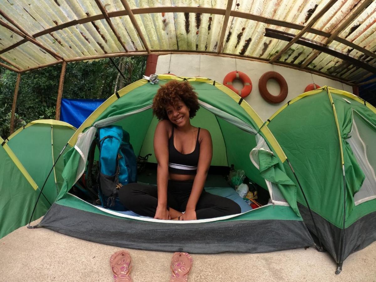 Ready Camp E Suites Da Cachoeira イーリャ・グランデ エクステリア 写真