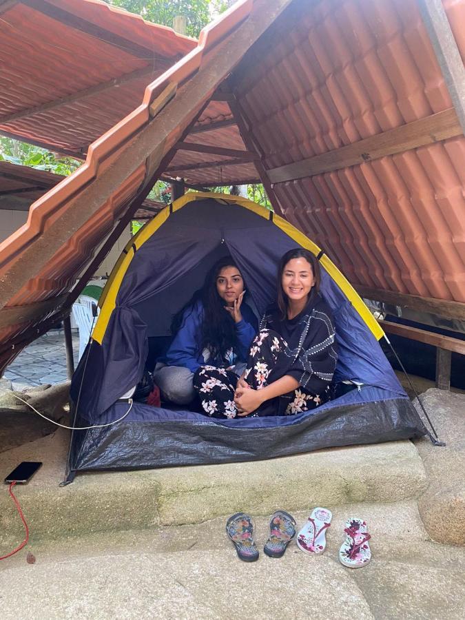 Ready Camp E Suites Da Cachoeira イーリャ・グランデ エクステリア 写真