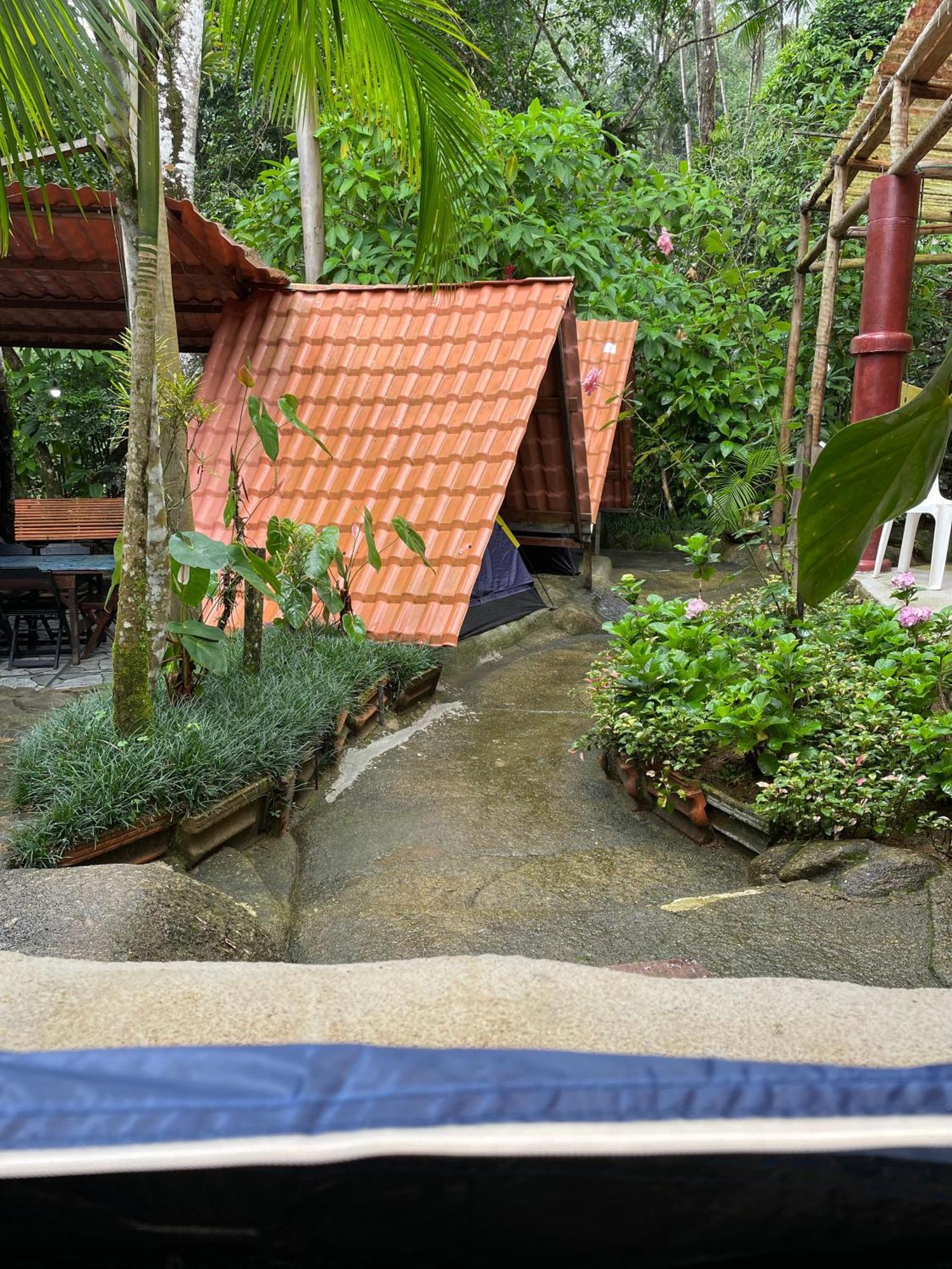 Ready Camp E Suites Da Cachoeira イーリャ・グランデ エクステリア 写真
