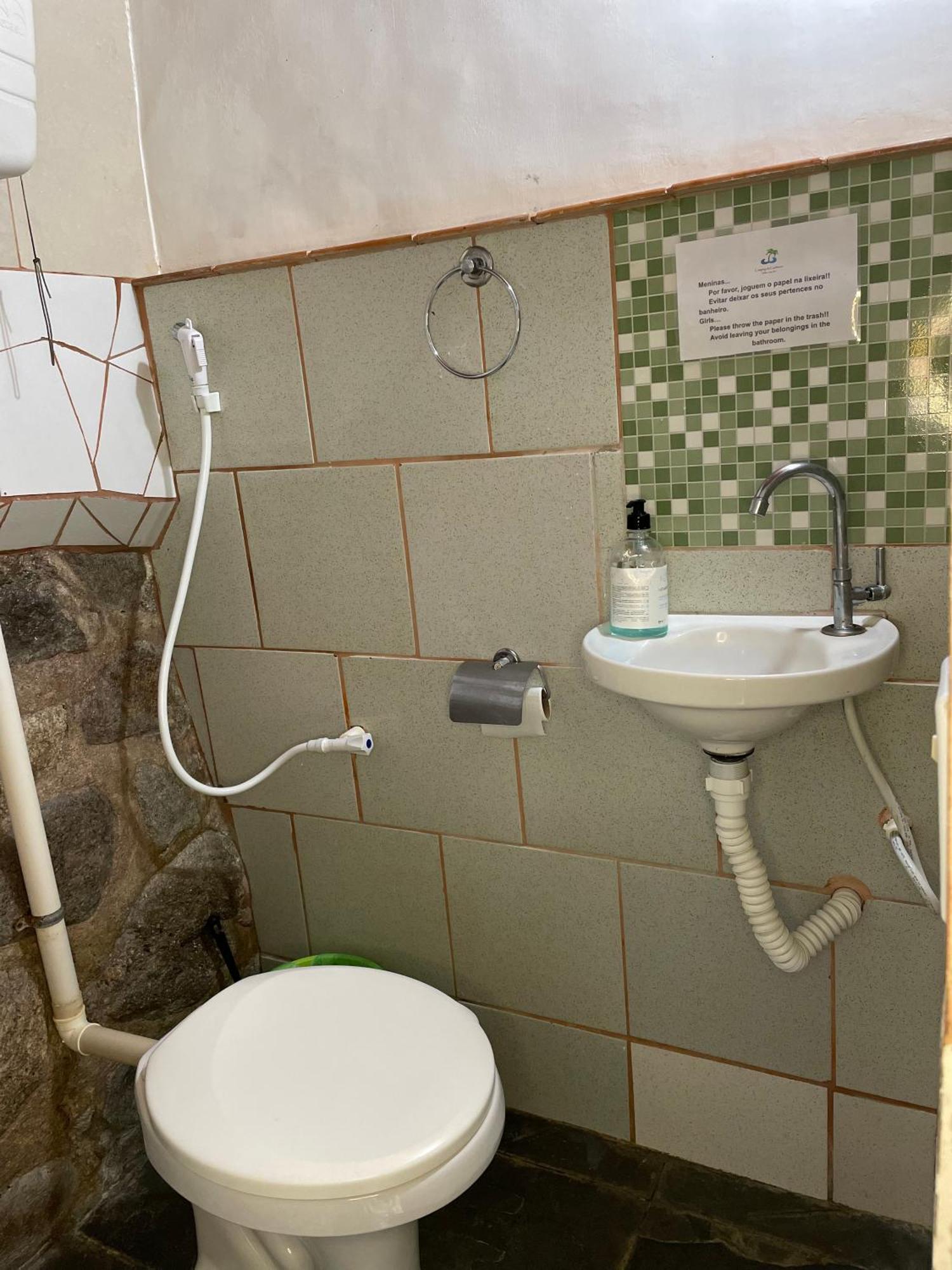 Ready Camp E Suites Da Cachoeira イーリャ・グランデ エクステリア 写真