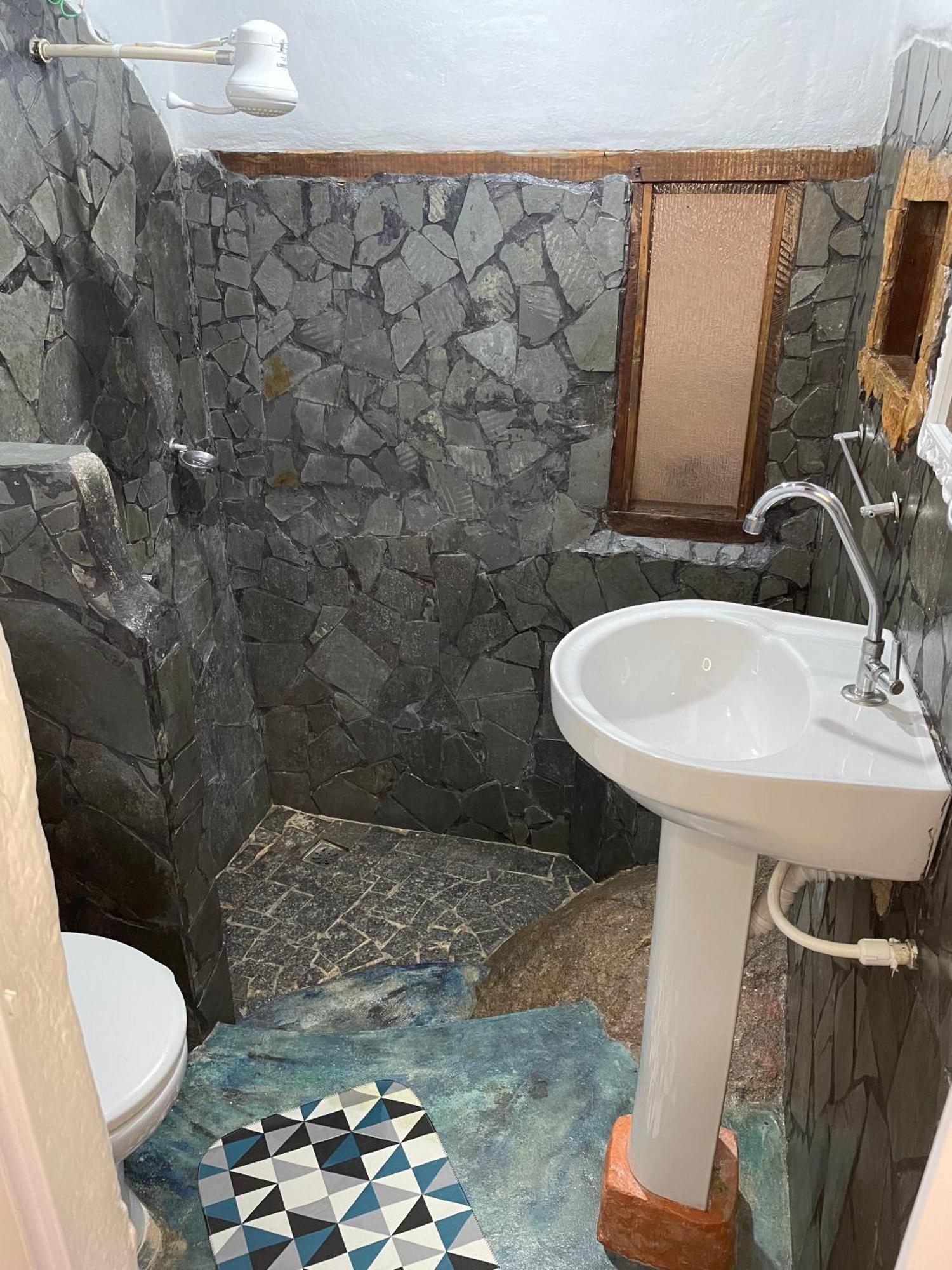 Ready Camp E Suites Da Cachoeira イーリャ・グランデ エクステリア 写真
